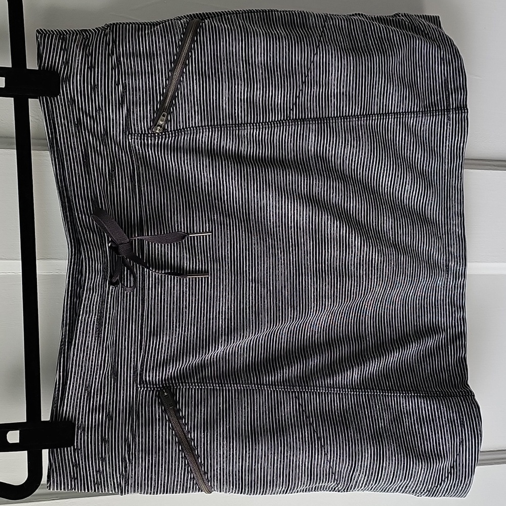 Athleta Metro Skort